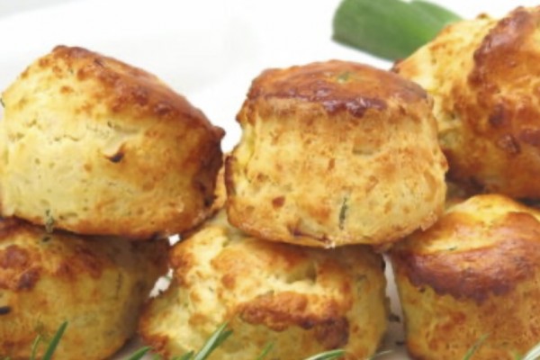 5:00pm Sweet & Savoury Scones