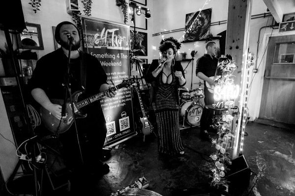 6:00pm - 6:45pm Something 4 The Weekend